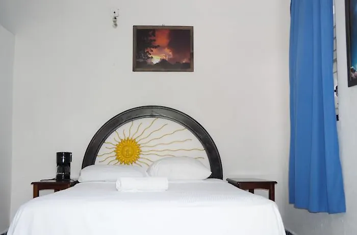 Boutique Pensión 2*