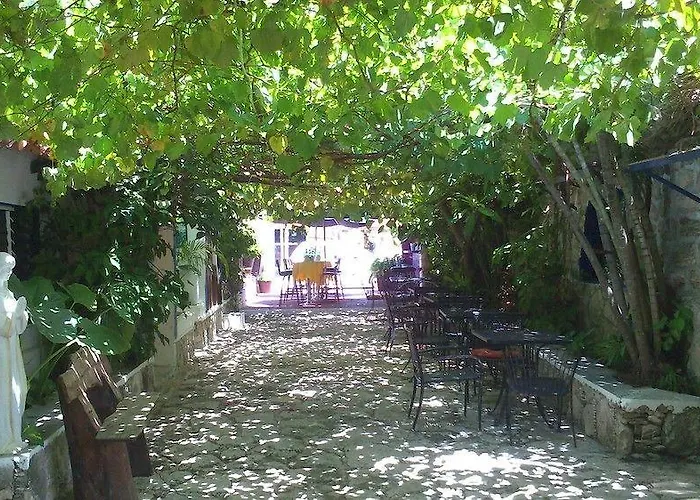 Boutique Pensión 2*