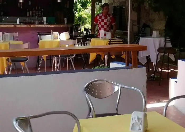 Pensión Boutique 2*